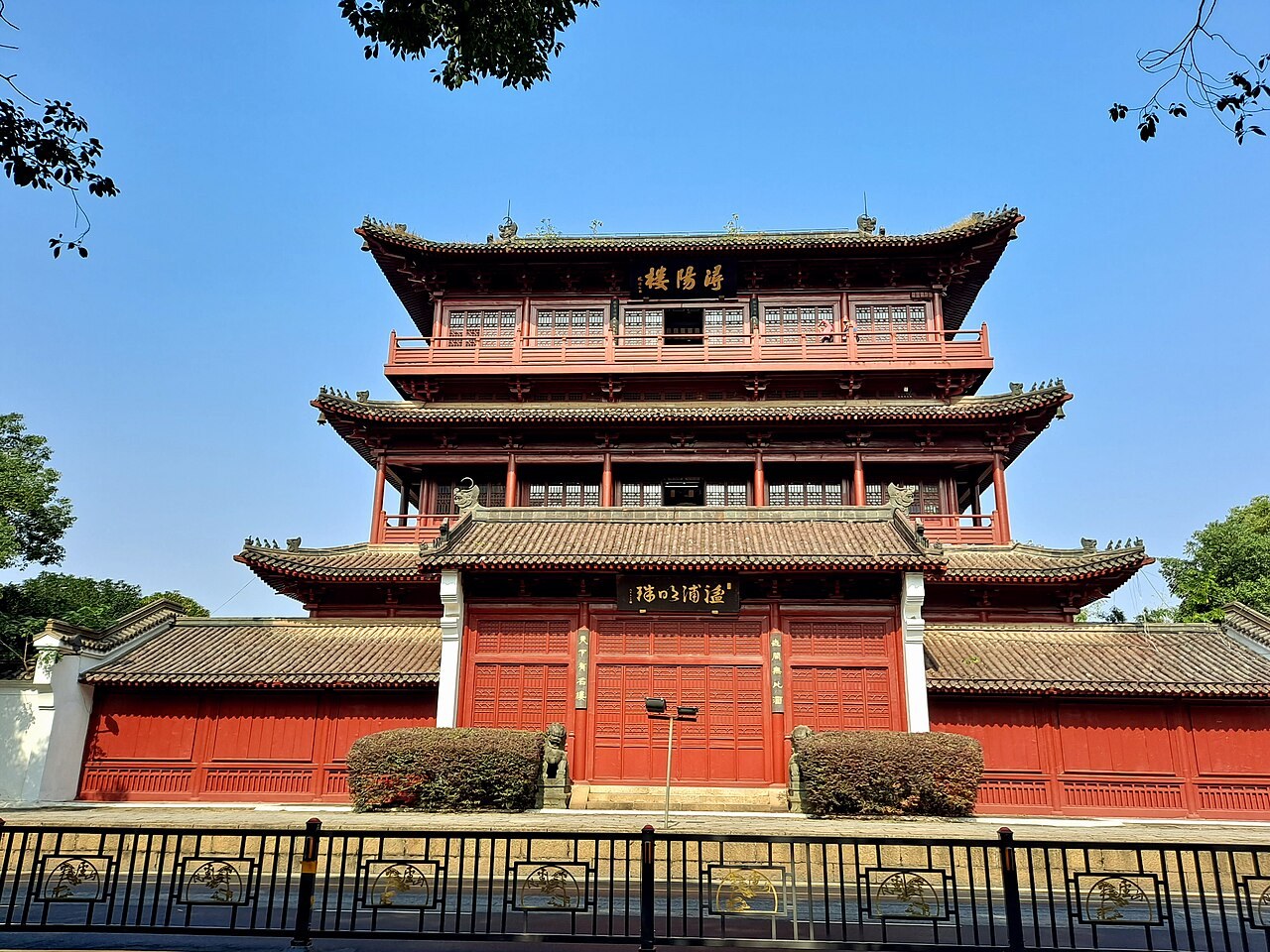 The red timber facade of Xunyang Tower in Jiujiang
